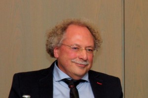 Heftige Kritik am B&uuml;rgermeister Schmitz:  Die Zeit der Einarbeitung ist vorbei