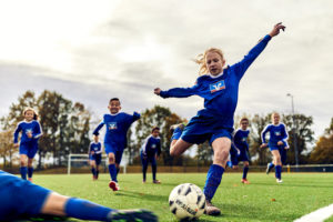 061_Kinder_Fu├ƒball_rgb