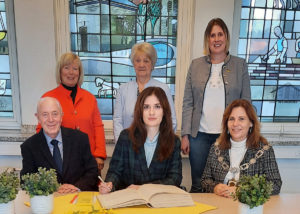 Eintrag_goldenes Buch