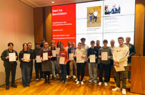 PressefotoSiegerehrungPlanspielBoerse2024