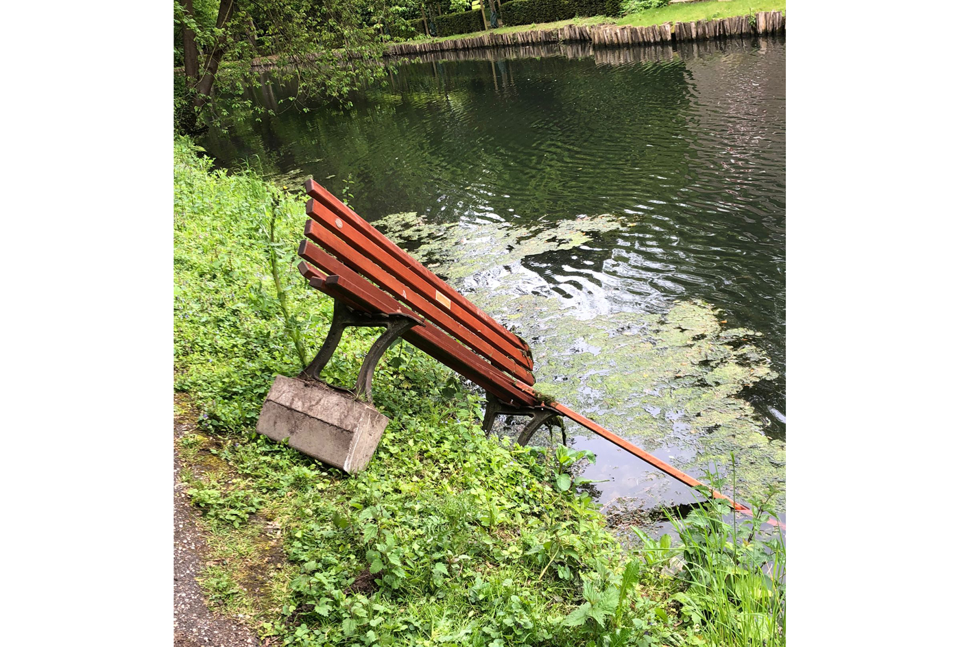 Bänke_Vandalismus